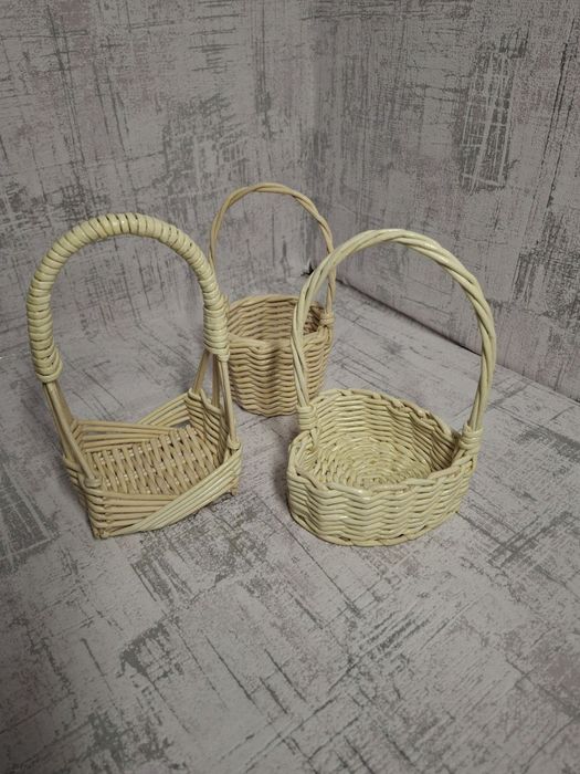 Кошики, плетені із паперової лози, під мильні букети.