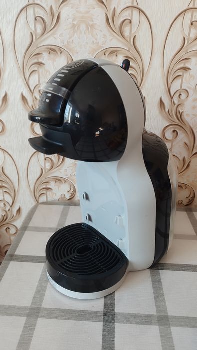 Капсульна кавомашина Nescafé Dolce gusto