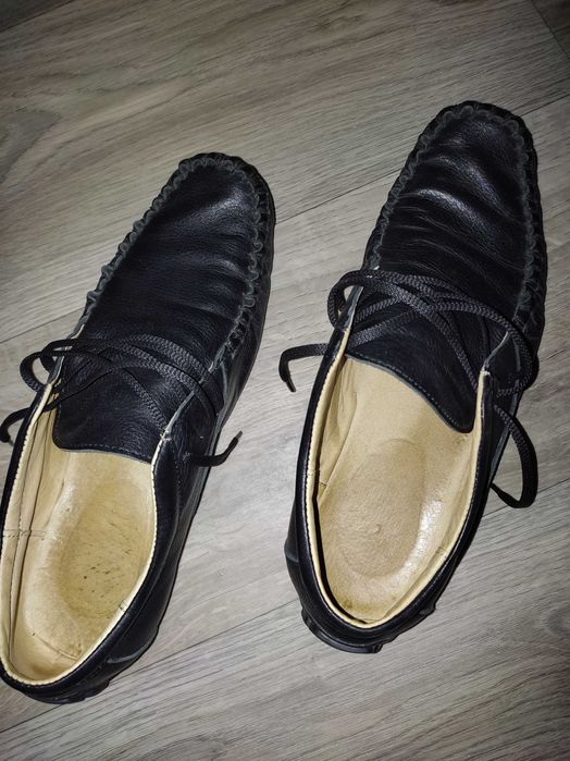 Продам мужские кожаные туфли