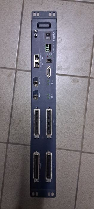 ZyXEL IES-1248-51 IP DSL-комутатор