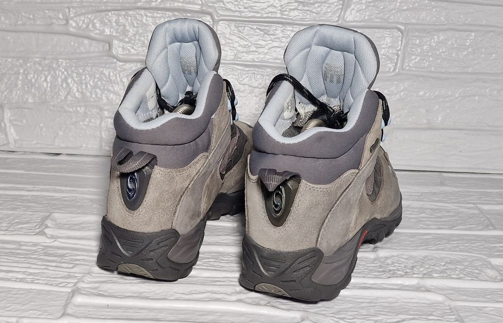 Водостійкі черевики Salomon Gore-Tex (39 розмір)