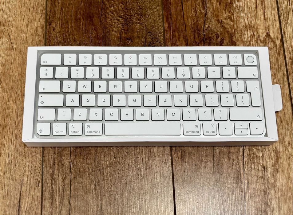 Klawiatura Apple Magic Keyboard z Touch ID – model A3118 USB C biała QWERTY