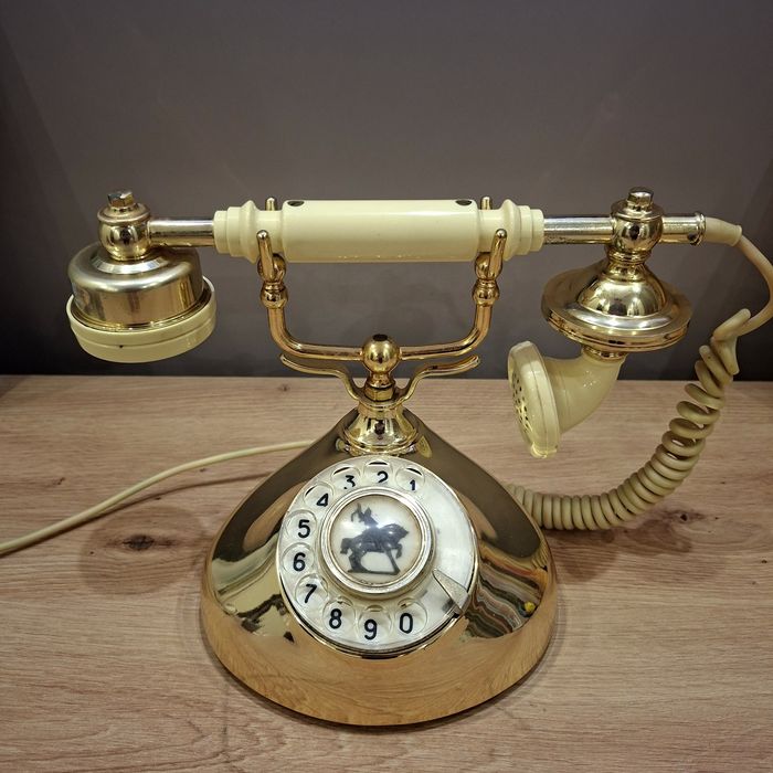 Ретро телефон сувенірний «Уфа-301»