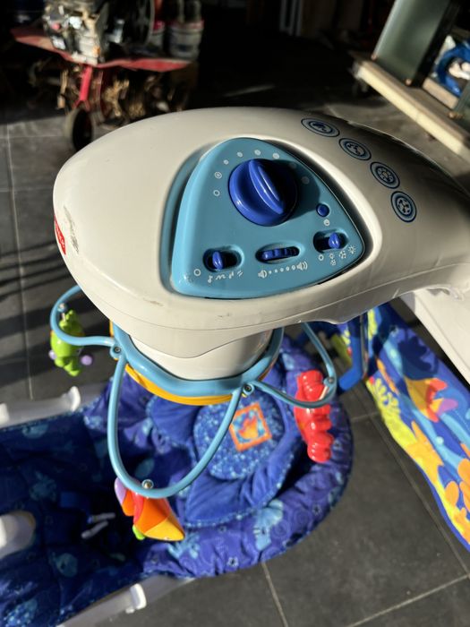 Cadeira com baloiço fisher price