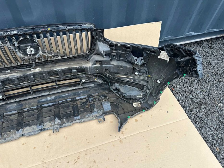 Передній бампер від Volvo-90 II 2019 рік