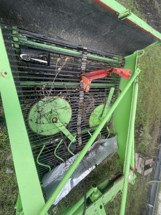 Цибулезбиральна машина