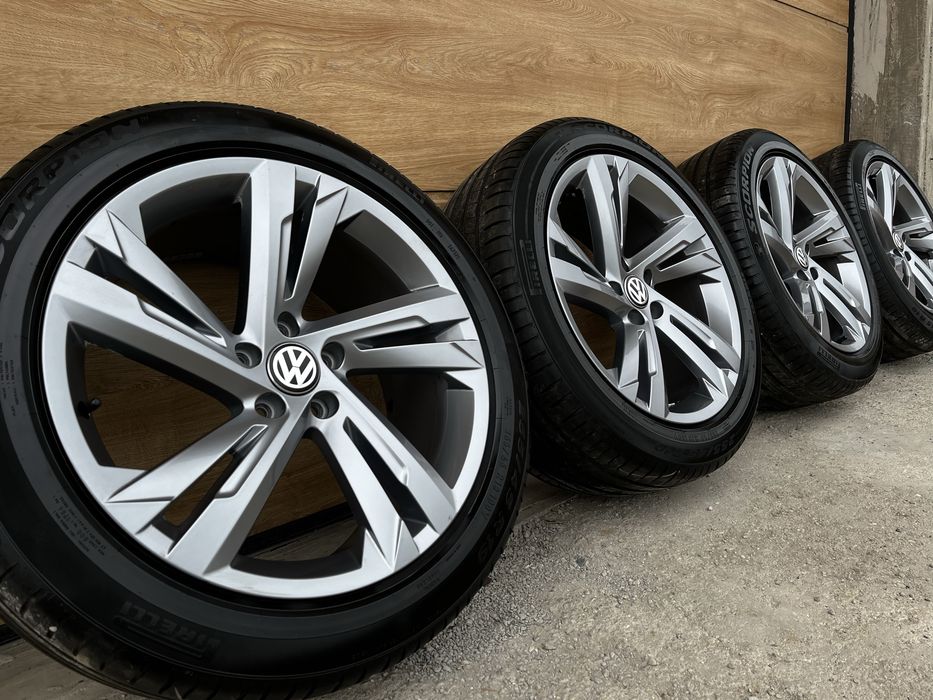 Felgi 19 5x112 Volkswagen Valencia R-Line Tiguan *Pirelli