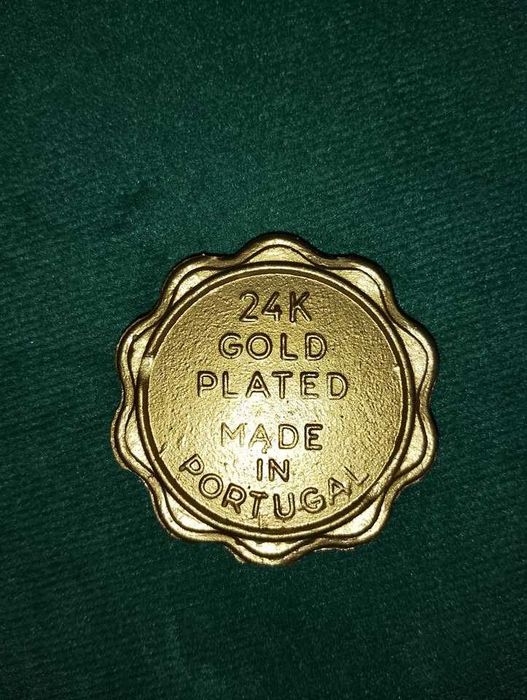 Lustre em Bronze Dourado a Ouro de 24 Quilates