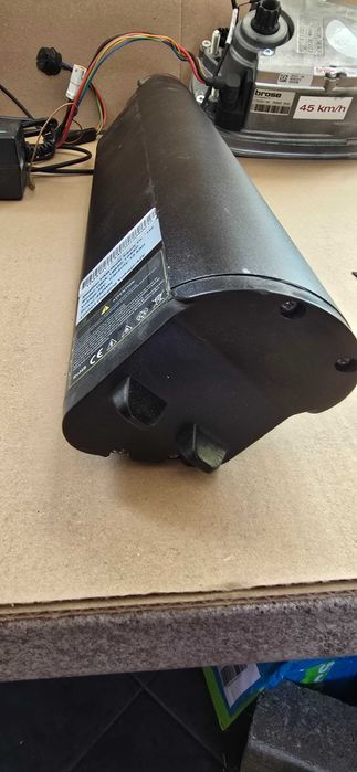 Bateria  w Ramę    nowa   12,5ah  36v