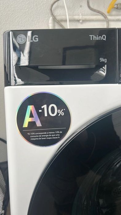 Máquina de Lavar Roupa LG F2WR7S9SGW (9 kg - 1200 rpm - Branco)A.