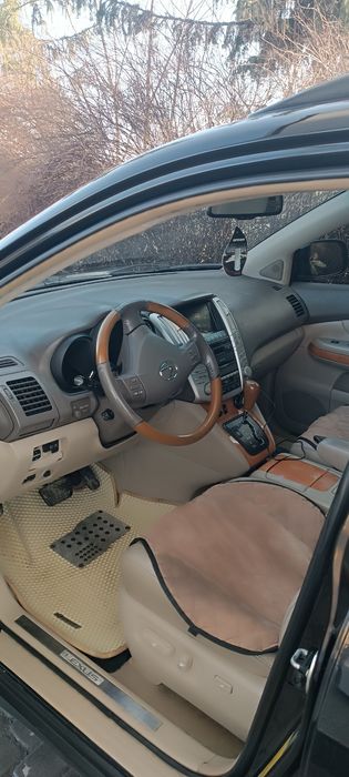 Продаю Лексус  RX 350