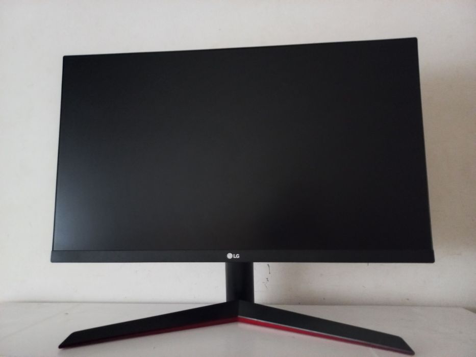 Monitor Gaming  LG 24 Polegadas HDMI e som  tela fina