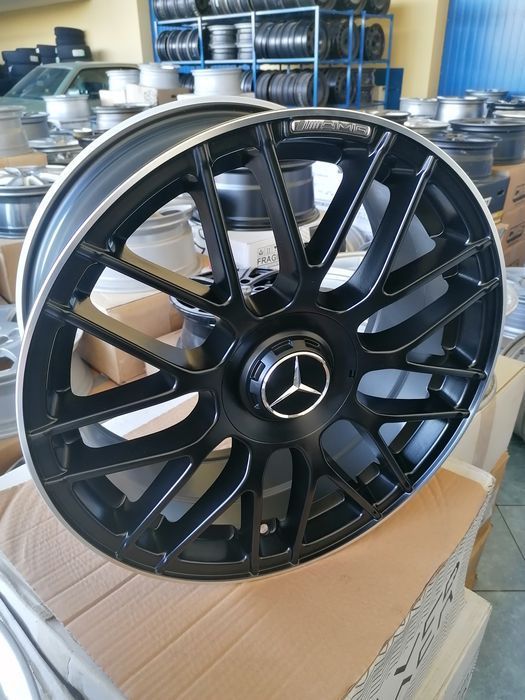 Felgi alu Mercedes A CLA C E AMG GT 18 cali czarny mat