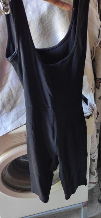 Macacão bershka xs