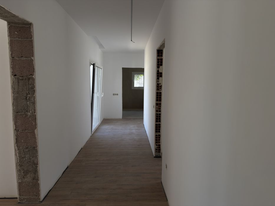 Excelente moradia T4, térrea com terreno em Condeixa-a-Nova