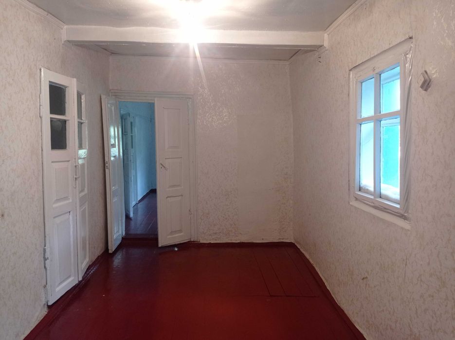 Житловий будинок Кутищі. Можливий обмін на Бус.