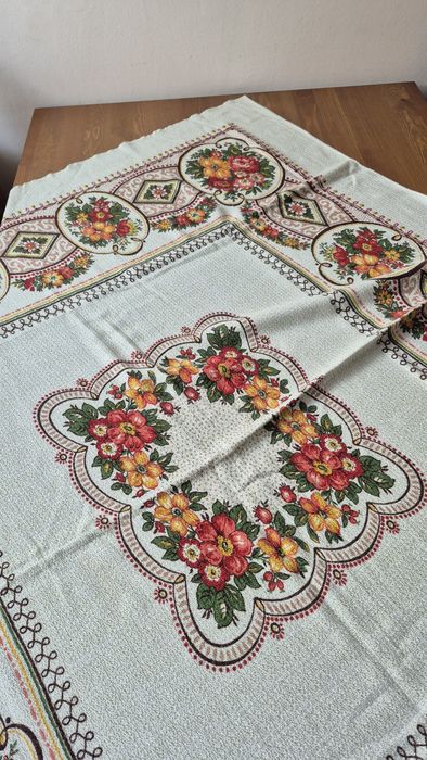 Piękny obrus PRL