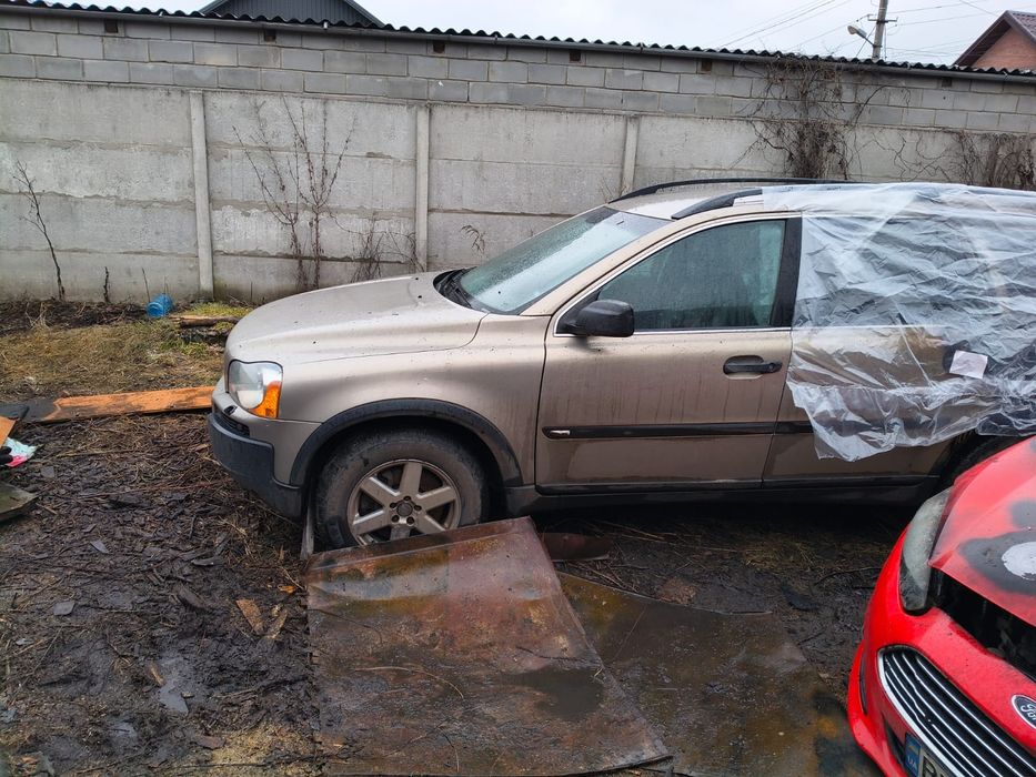 Продам авто Volvo xc 90 под ремонт
