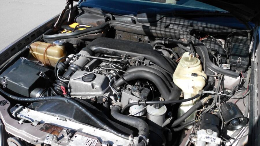 Silnik Mercedes W124 2.5 Diesel OM605 – W AUCIE, można odpalić!