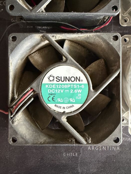 Ventoinhas Noiseblocker / Sunon