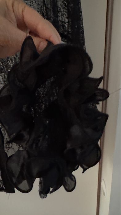 GP Paris piękna koronkowa bluzka S/M czarny  cekiny falbany glamour