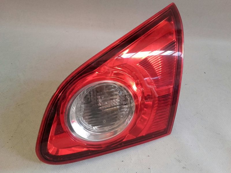 Farolim da mala direito NISSAN Qashqai III (J12)