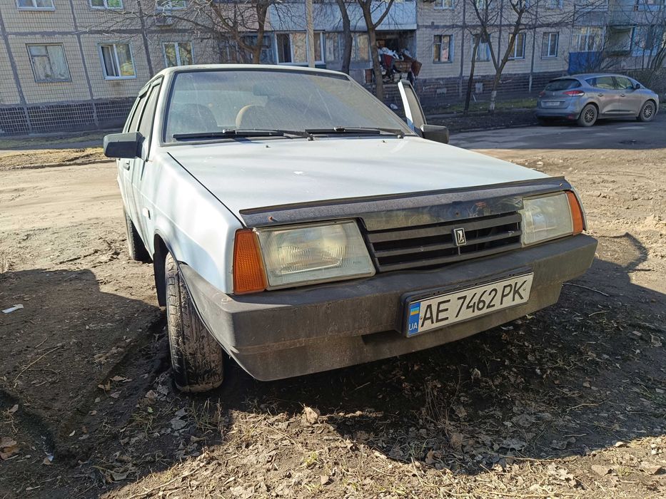 Продам ВАЗ 21099 инжектор