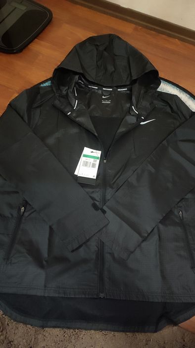 Ветровка женская Nike Essential XL