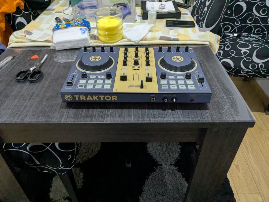 Native instruments Skin Traktor Kontrol S2 MK2 | Mash-Up