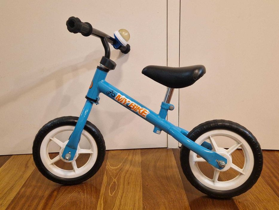 Bicicleta de equilíbrio infantil
