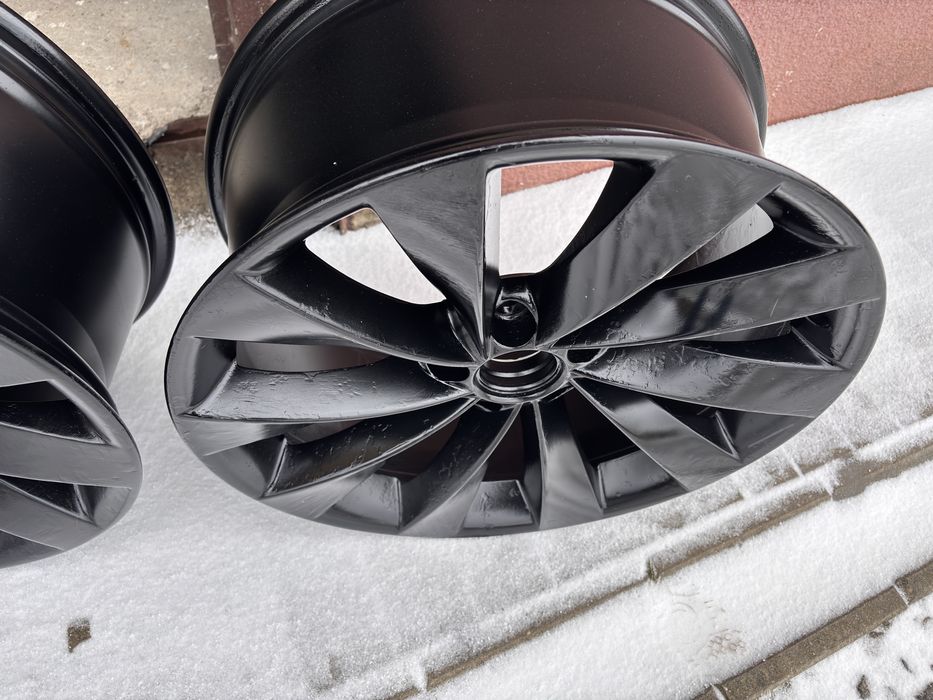 Sprzedam alufelgi 18” 5x112 orginalne VW