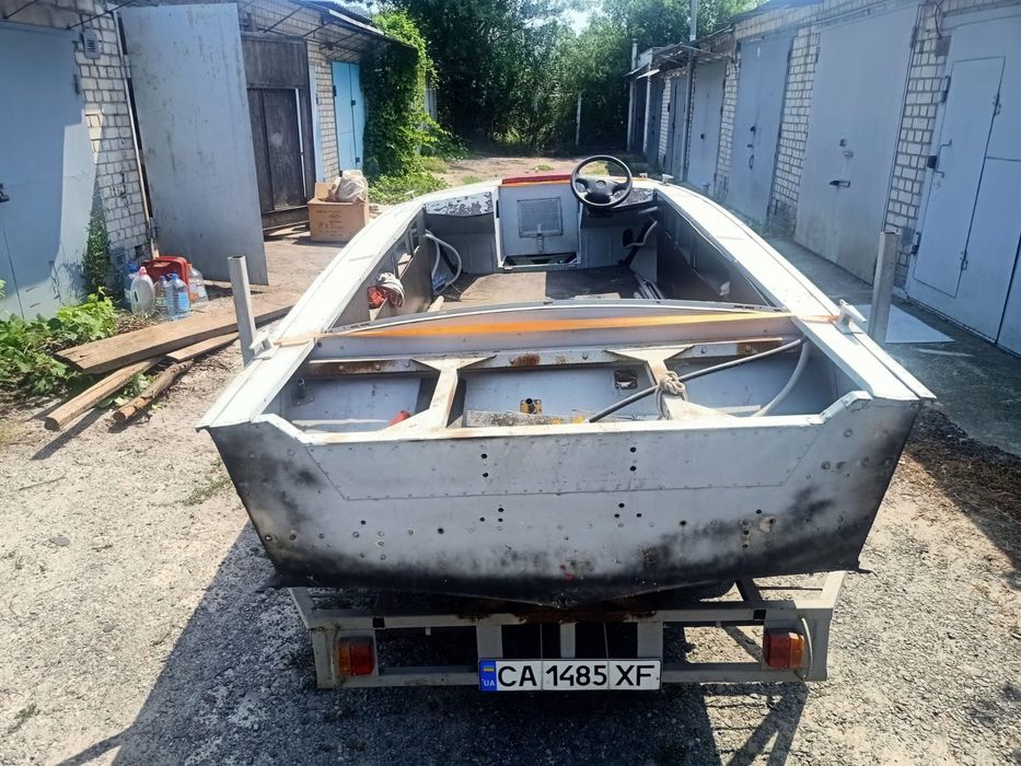 Продам човен Прогрес 4 з лафетом