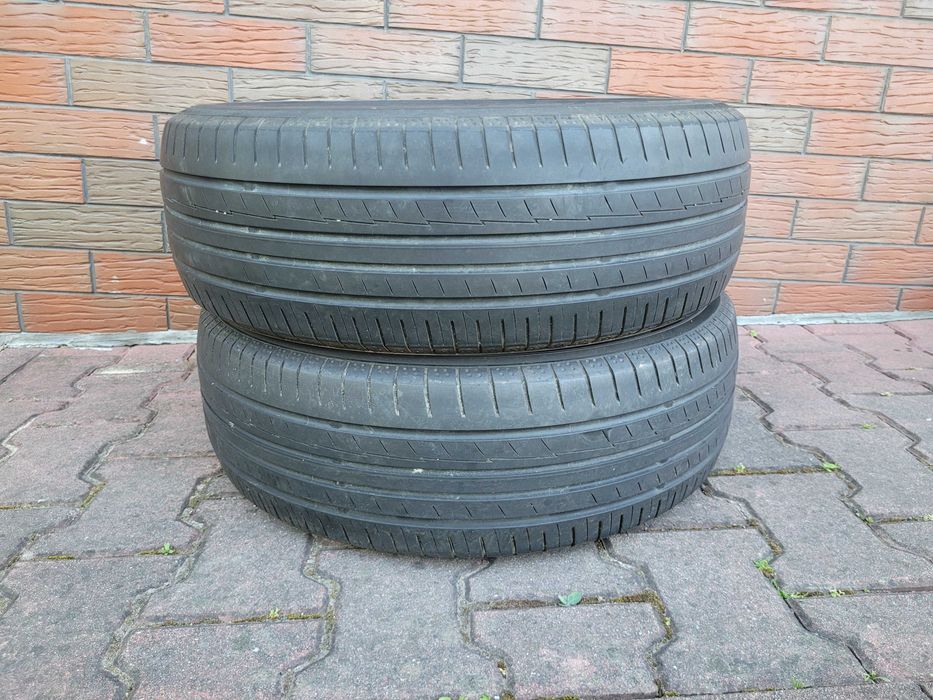 Sprzedam 2 szt. opon letnich Yokohama Bluearth rozmiar  205/60 R 16.