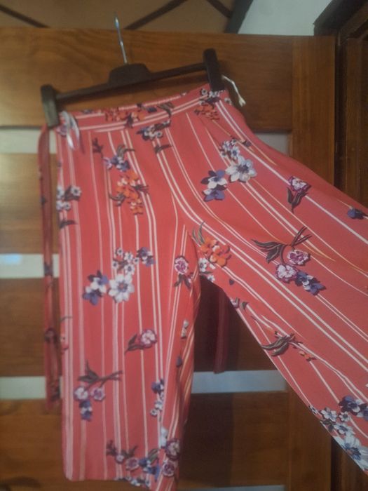 Spodnie damskie rybaczki Primark rozm.M nowe,stan idealny.