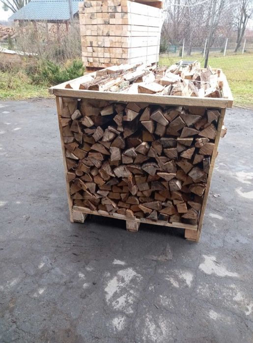 Дрова рубані:ясен ,граб,дуб,черешня,в ящиках,мішках,сітках
