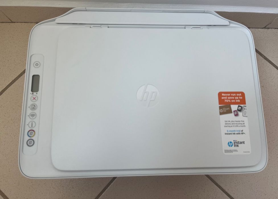 Impressora HP deskjet 2710e