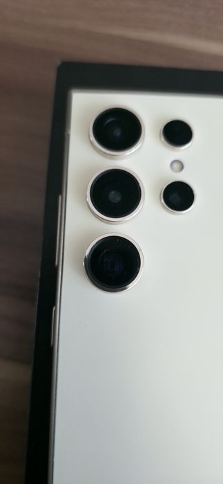 Samsung  S 24 Ultra