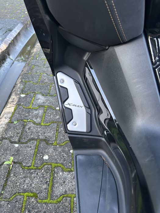 X-MAX 125 IRON MAX // estado Irrepriensivel (ver descriçao)