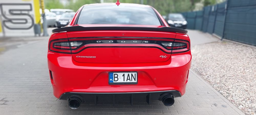 PIĘKNY DODGE CHARGER  R T* 5.7 HEMI * 133000 km Przebieg