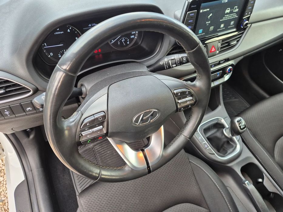 Hyundai I30 Super stan jak Nowy, 2020 rok, Nawigacja, Podgrzewane fotele, Kamera