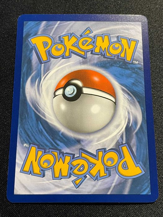Carta Pokémon Rose 168/189 Darkness Ablaze
