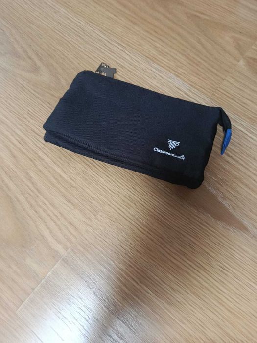 Mochila escolar e estojo