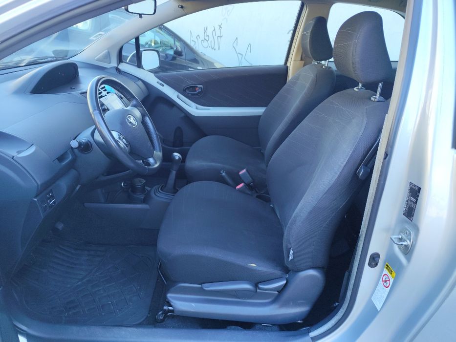 Toyota Yaris 1.0 VVT-I
