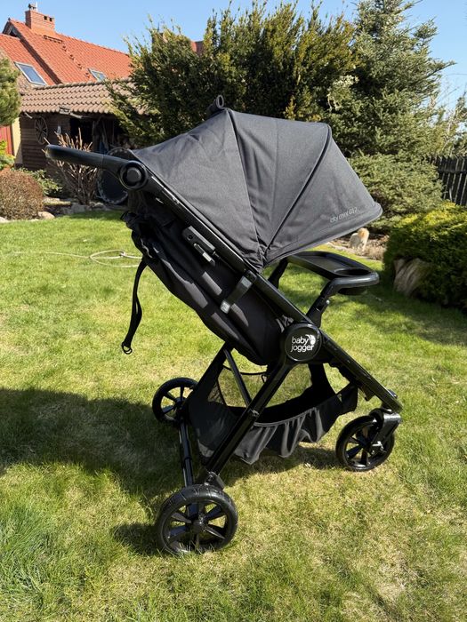 Wózek spacerowy Baby Jogger City Mini GT2