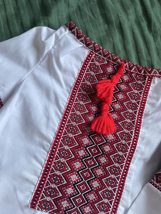 Вишиванка, національний костюм