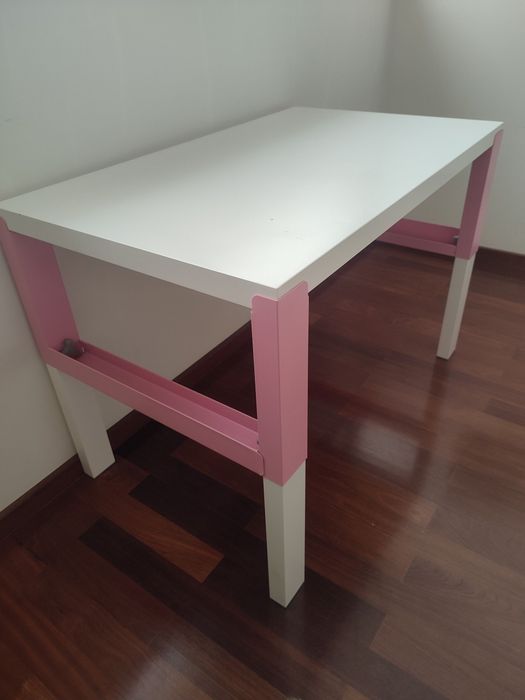 IKEA Pahl secretaria criança