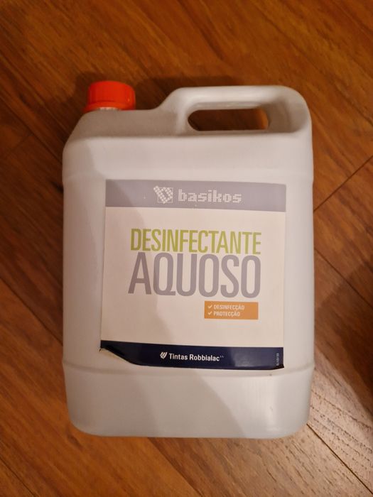 Desinfectante Aquoso Robbialac Novo