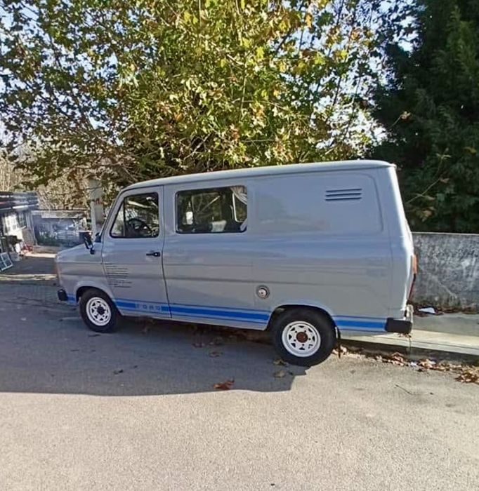 Ford Transit Mk2 de 81