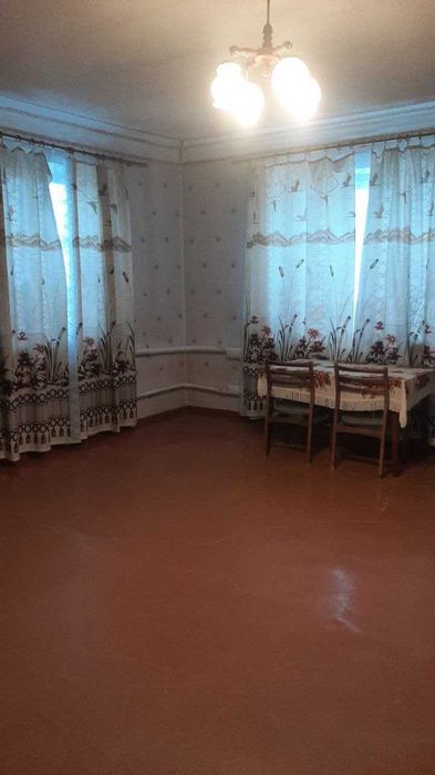 Продам дом с.Котляри