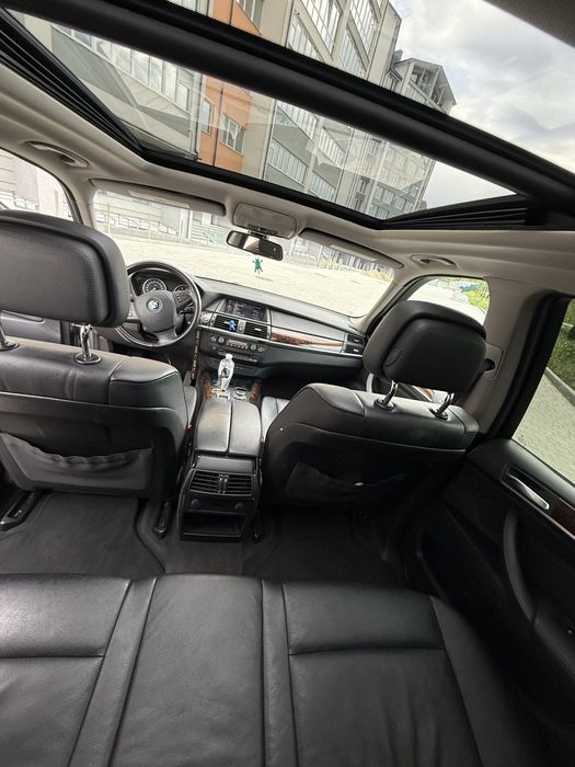 2011 BMW X5 E70 3.0